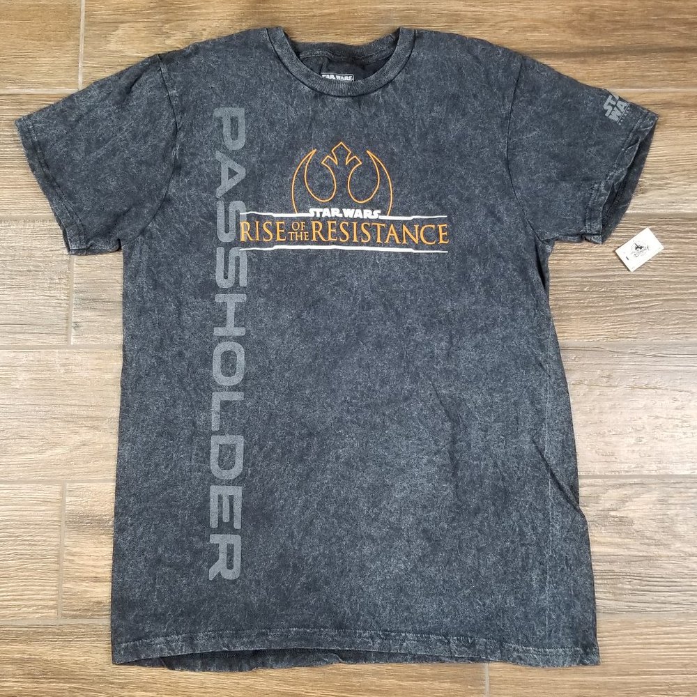 2019 Disney Star Wars T-Shirt PASSHOLDER RISE New - Picture 1 of 7